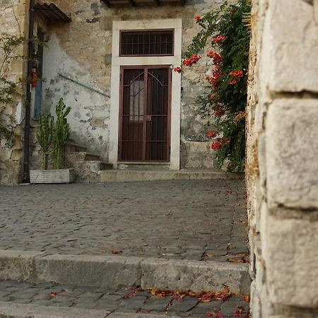 Casa Al Teatro Apartment Terracina Exterior photo