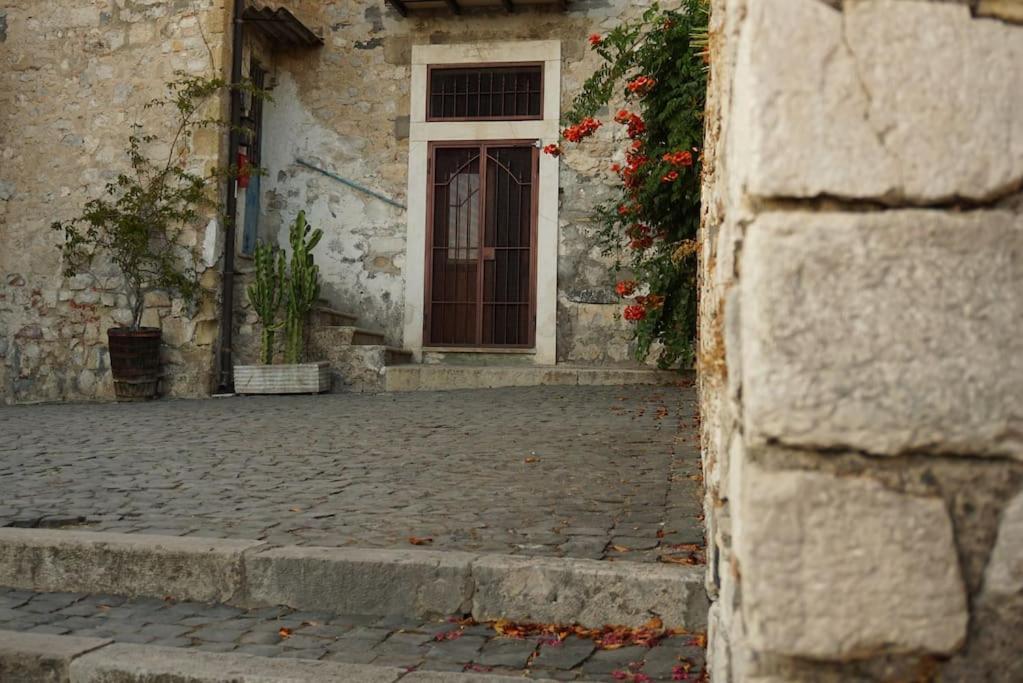 Casa Al Teatro Apartment Terracina Exterior photo